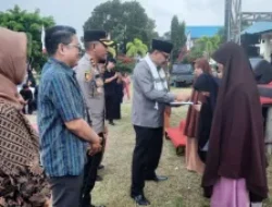 Bupati Bolmong Limi Mokodompit Hadiri Pembukaan Bazar Ramadhan BSG Lolak