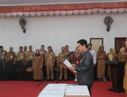 Wawali RVM Sampaikan Pesan Penting Ini Saat Menyerahkan SK Kepada 148 PPPK Tahap II