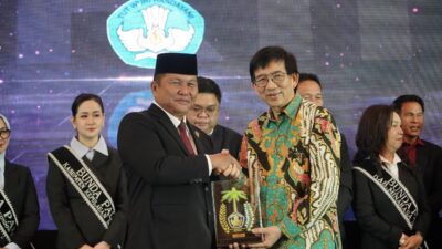 Pemda Bolsel Terima Berbagai Penghargaan Anugerah Mapalus Pendidikan 2025