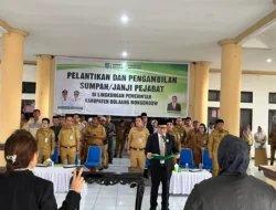 Wabub Bolmong Dony Lumenta Lantik Kepala Puskesmas dan Serahkan SK PLT