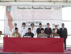 Lantik Sejumlah Pejabat dan Pj Sangadi, Wabup Deddy: Jadikan Jabatan Sebagai Amanah Yang Harus Dibuktikan Dengan Kerja Nyata