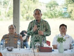 Bupati Yusra Alhabsyi Fasilitasi Perdamaian Desa Tonom dan Ibolian, 11 Poin Kesepakatan Ditandatangani